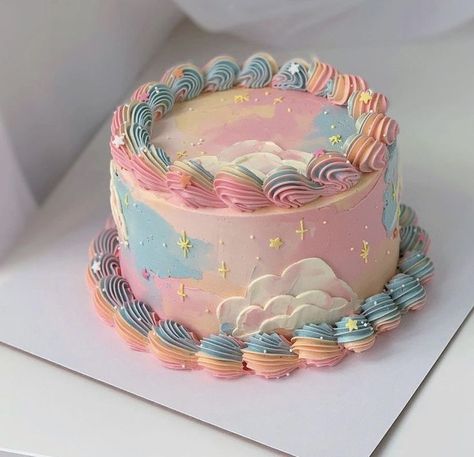 Mini Torte, Pastel Cupcakes, Pastel Cakes, Mini Cakes Birthday, Cotton Candy Sky, Pretty Dessert, Cute Baking, Cake Decorating Designs, Pretty Birthday Cakes