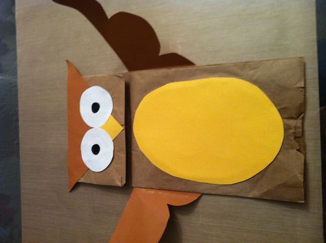 Paper bag owl Paper Bag Owls Craft, Owl Paper Bag Puppet, Paper Bag Owl Craft For Kids, Diy Paper Owl, Owl Crafts Preschool, Paper Bag Owl, Owl Craft Paper Bag, Owl Puppet, Torn Paper Owl Craft