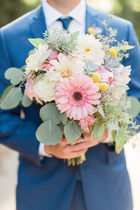 16 Stunning Summer Wedding Flowers---blush Gerbera daisy wedding bouquet, organic garden weddings, wedding theme enchanted Gerber Daisy Bouquet Wedding, Gerber Daisy Wedding, Daisy Bouquet Wedding, Gerbera Wedding, Gerbera Daisy Wedding, Gerbera Daisy Bouquet, Gerbera Bouquet, Bridal Bouquet Summer, Bouquet Photography