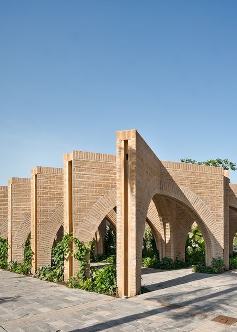 Brick Architecture, Garden Pictures, Shade Structure, Brick Building, Traditional Architecture, Islamic Architecture, Gate Design, Architecture Fashion, Architecture Firm