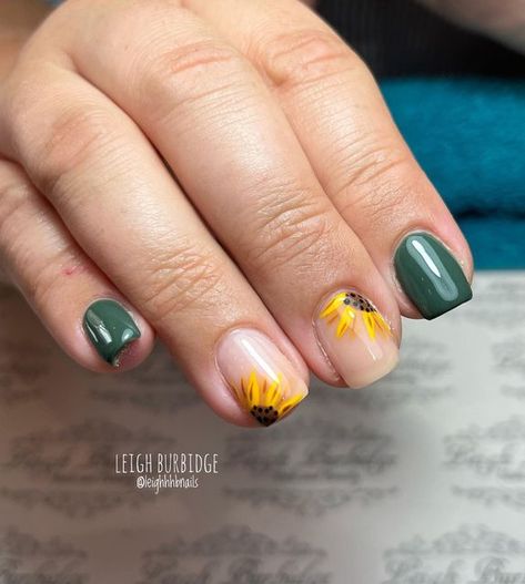 Leigh Burbidge | Nail Artist on Instagram: "Absolutely loved these! Who doesn’t love a sunflower? 🌻 Using products: 💅🏼 @inklondon khaki green and English mustard 💅🏼 @allthatsparklesglitter Daffodil (use my code ‘Leigh10’ for discount)" Daffodil Nails, Art With Green, English Mustard, Sunflower Nail, Sunflower Nail Art, Sunflower Nails, Accent Nails, Artist On Instagram, Khaki Green