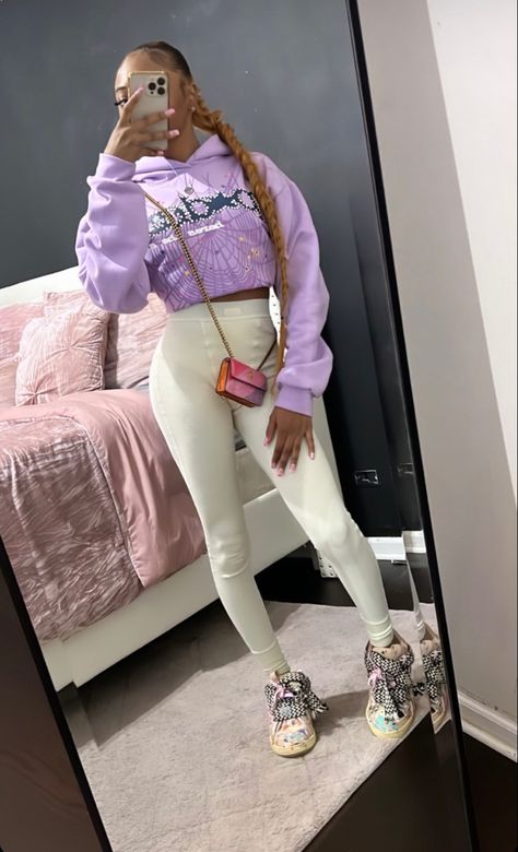 Skin Set Outfit, Pure Violet 11 Outfit Ideas, Pure Violet 11 Outfit, Sp5der Outfit, Cute Long Sleeve Purple Sets, Sp5der Hoodie Outfit Girl, Purple Fits Streetwear, Outfit Inspo Fly Girl, Dope Swag Outfits