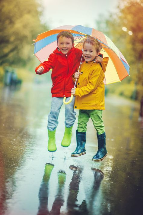 VERY GOOD: Kids Alive International goodhousemag Rainy Photoshoot, Good Kids, Rain Photo, Kids Photoshoot, Rain Photography, Pose Reference Photo, Kids Pictures, In The Rain, Stock Pictures