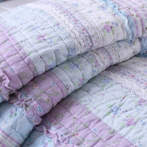 Shabby Chic Lavender, Lace Quilt, Ruffle Quilt, Quilt Collection, Bedding Twin, Girl Bedding, Cotton Quilt Set, Chic Quilts, Shabby Chic Home