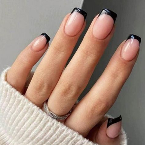 Slant Nail Design, Nails With Black Dress Classy, Natural Nails With Black Tips, Black Nails Gel Design, Brown Nails Black Tips, Nails Formal Events Black Tie, Hoco Nail Ideas For A Black Dress, Pink Base And Black French Tip Nails, Square Black Tip Nails