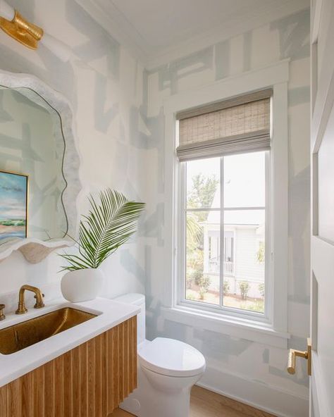 Megan Molten | Interiors + Shop on Instagram: "🌿  This powder room features a scalloped white oak trim for the floating vanity - it brings such a great element of texture.  Photography: @Margaret.wright Builder: @Delpinocustom . . . #InteriorDesigner #Interiors #InteriorDecorator #Charleston #CharlestonDesigner #DanielIsland #Kiawah #MountPleasant #HomeDecor #Decorating #ModernCoastal #CoastalLiving #SouthernLiving #LowCountry #TheNewSouthernHome #Spring #InstaHome #HomeInspo #InteriorDesign #MeganMoltenCaptainsHideaway #MeganMoltenBathrooms" White Oak Trim, Toilet Room Ideas, Airbnb Decor Ideas, Megan Molten, Cozy Farmhouse Bedroom, Moody Bedroom Ideas, Airbnb Decor, Serene Bathroom, Earthy Bedroom