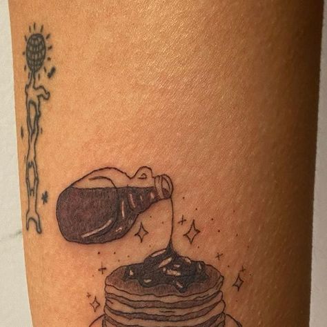 Madeline ✨ on Instagram: "Pancake tatt for Emily! 🥞 so much fun 🤌🫶🥹 . . . . . . . . . . . . . #tattoos #tattoo #tattooflash #pancaketattoo #pancakes #torontotattoo #breakfast" Stack Of Pancakes Tattoo, Madeline Tattoo, Pancake Tattoo, Fun Tattoos, Graphic Cartoon, Cartoon Designs, Pancake Stack, E Tattoo, Leg Sleeve