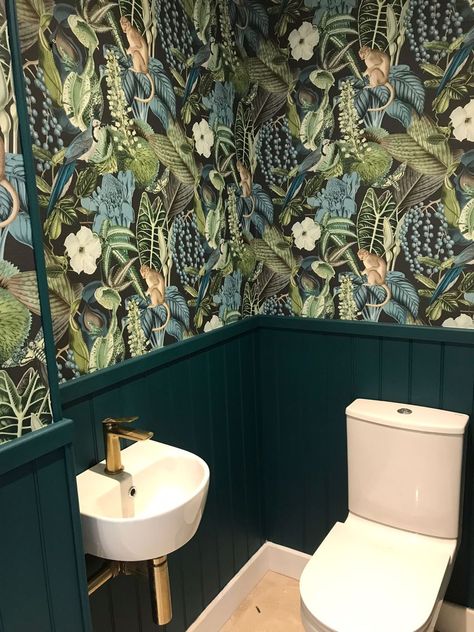 Colourful Small Toilet Room, Small Funky Toilet Ideas, Wallpapered Downstairs Toilet, Quirky Small Bathrooms, Tropical Downstairs Toilet Ideas, Quirky Toilet Room Ideas, Dark Green Downstairs Toilet, Bold Downstairs Toilet Ideas, Bright Downstairs Toilet Ideas