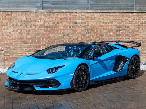 Lamborghini Aventador Roadster, Tmax Yamaha, Aesthetic Cool, Ford Mustang Car, Aesthetic Car, Car Organization, Pimped Out Cars, Car Organizer, Tesla Car