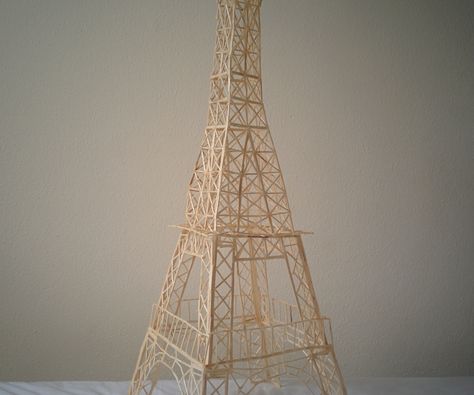 I will be showing you how to make buildings out of match sticks. This will take A LOT of patience. You will just need matches, time, and hot glue. Wood Sticks Crafts, Toothpick Sculpture, Toothpick Crafts, Match Stick Art, Matchstick Craft, Modern Childrens Room, Easy Mandala Drawing, Bamboo Architecture, Stick Art