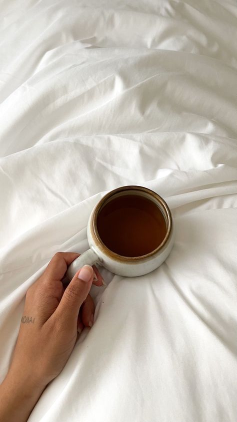 tea mug aesthetic, clean white bedding, tea in bed Tea In Bed Aesthetic, Tea Mug Aesthetic, Tea In Bed, Mug Aesthetic, Bookish Aesthetic, Emily Henry, Aesthetic Clean, Funny Story, Hot Tea