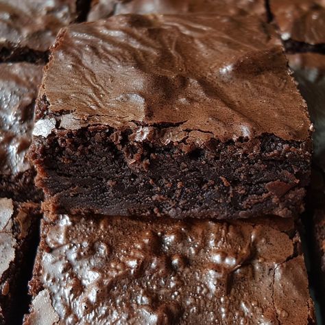 Lunchroom Ladies Brownies-50 year old recipe! Lunchroom Brownies 50 Years Old, School House Brownies, Lunch Ladies Brownies, Lunchroom Ladies Brownies, Enchirito Recipe, Lunchroom Ladies 50 Year Old Recipe, Desert Bars, Lunch Lady Brownies, Chocolate Raspberry Brownies