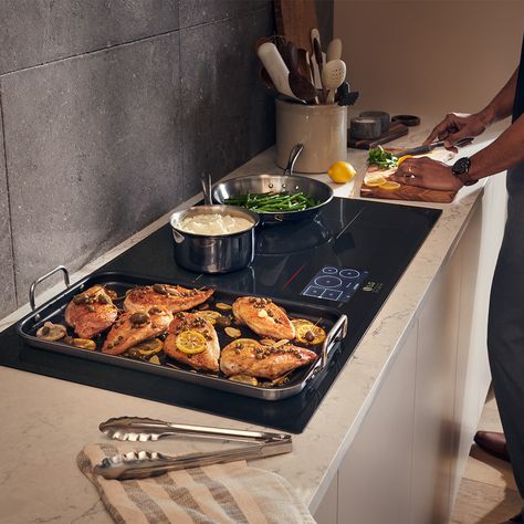 LG USA (@lgusa) • Instagram photos and videos Ge Profile Appliances, Kitchen Redesign, Induction Cooking, High End Kitchens, Sleek Aesthetic, Studio Kitchen, Electric Cooktop, Electric Range, Cooking Games