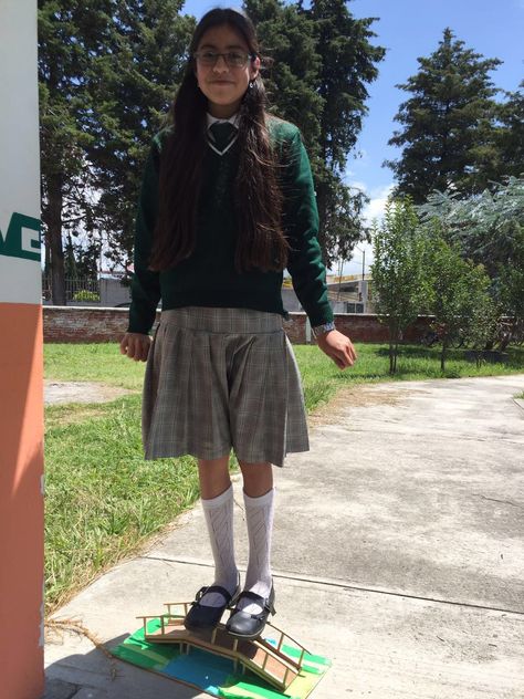 Mexican School Uniforms, Blazer And Skirt, Uniform Fashion, Super Duper, Up Hairstyles, Kids' Dresses, Classic Looks, Skater Skirt, Knee Length