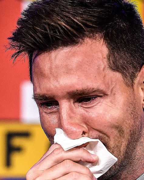 Messi Crying, Lionel Messi Family, Barcelona Players, F1 Wallpaper Hd, Photo Editing Techniques, Football Funny, Teen Titans Go, Manga Anime One Piece, Leo Messi