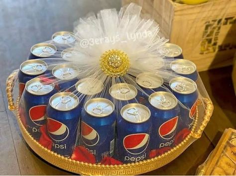 Shaadi Gift Basket, Shadi Gift Baskets, Hamper For Engagement, Gift Hampers For Roka, Wedding Basket Gift Ideas Pakistani, Choclate Packing For Engagement, Engagement Basket, Engagement Gift Baskets, Wedding Gift Hampers