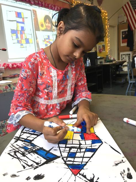 Mondrian Inspired Printing- 1st Grade – Art with Mrs Filmore Art Projects Kindergarten, 1st Grade Art Lessons, Mondrian Art Projects, 1st Grade Art, Mixing Primary Colors, Dandelion Puffs, Mondrian Art, Primary And Secondary Colors, Classroom Art Projects