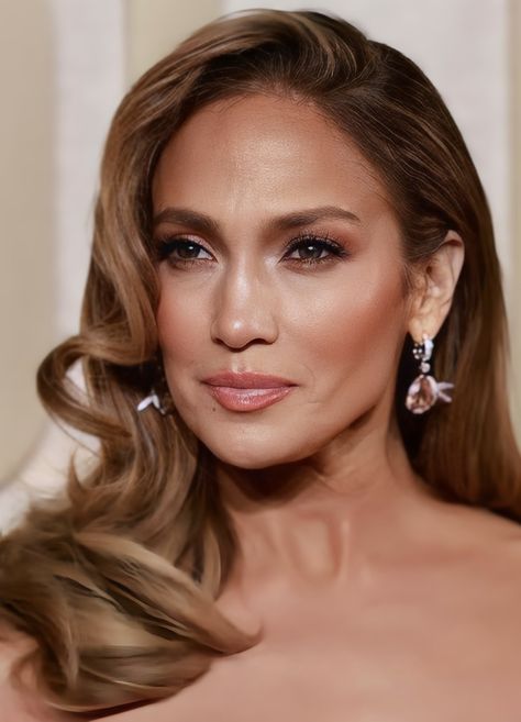 Jlo Makeup, Jennifer Lopez Makeup, Celeb Makeup, Glam Wedding Makeup, Glam Wedding, Warm Autumn, Jennifer Lopez, Wedding Makeup, Hair Makeup