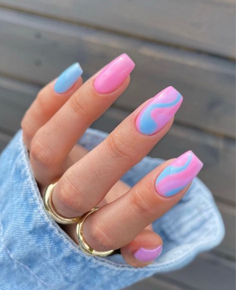 Summer Pink And Blue Nails, Barbie Inspired Nail Art, Pink And Blue Square Nails, Blue Barbie Nails, Barbie Blue Nails, Barbie Pink And Blue Nails, Light Blue And Light Pink Nails, Bright Blue And Pink Nails, Light Pink And Light Blue Nails