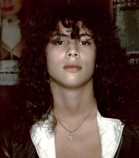 Kirk Hammett Pfps, Young Kirk Hammett, Kirk Hammett 80s, Curco Vein, Kirk Hammet, Kirk Metallica, 80s Men, Oh My Goddess, Kirk Hammett