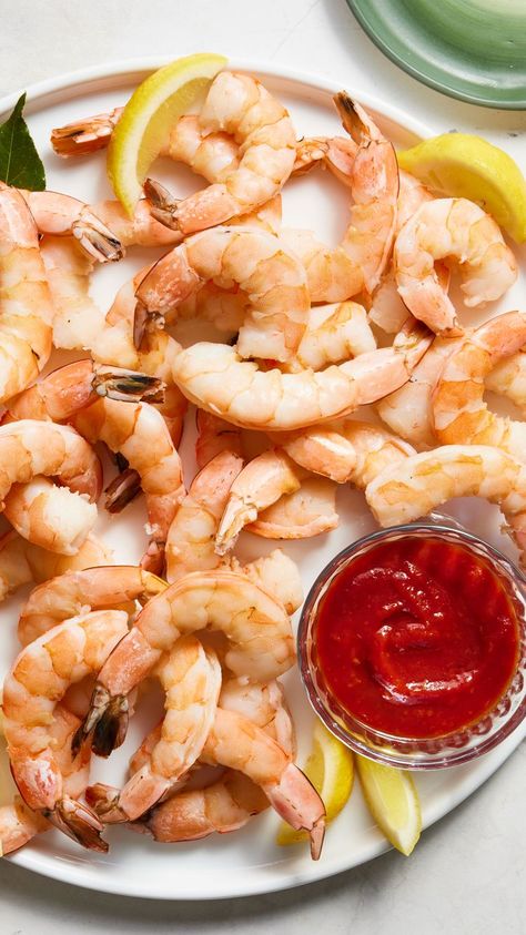 The Only Boiled Shrimp Recipe You'll Ever Need Boiled Shrimp Cocktail Recipe, Boil Shrimp On The Stove, Cold Boiled Shrimp, How To Boil Shrimp, Boiled Shrimp Recipe, Boil Shrimp, Southern Appetizers, Boiled Shrimp, Cooked Shrimp Recipes