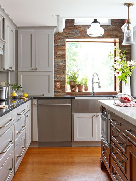 gray-shaker-kitchen-cabinets-stone-backsplash-F-h9wOAWKJABa8WUsa8rdJ Outdoor Kitchen Countertops, Outdoor Kitchen Appliances, Fabulous Kitchens, Grey Kitchen Cabinets, Grey Cabinets, Grey Kitchen, Kitchen Cabinetry, Outdoor Kitchen Design, White Cabinets