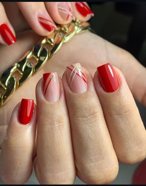 Red Wedding Nails, Nail Polish Art Designs, Elegant Touch Nails, Pedicure Designs Toenails, Fancy Nail Art, Nails Designer, Gel Toe Nails, Nail Design Video, Nail Salon Design