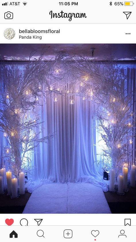 Winter Wedding Backdrop, Winter Wonderland Quince, Winter Wonderland Wedding Theme, Winter Wonderland Christmas Party, Winter Wonderland Party Theme, Wonderland Wedding Theme, Winter Wonderland Birthday Party, Winter Wonderland Decorations, Christmas Stage