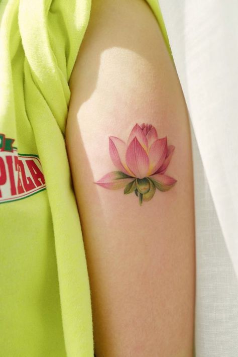 Best Lotus Flower Tattoo Ideas To Express Yourself ★ Colourful Tattoo For Women, Colorful Lotus Tattoo, Lotus Flower Tattoo Color, Colorful Lotus Flower Tattoo, Colour Lotus Flower Tattoo, Lotus Color Tattoo, Small Pink Lotus Tattoo, Pink Lotus Tattoo, Coloured Tattoos