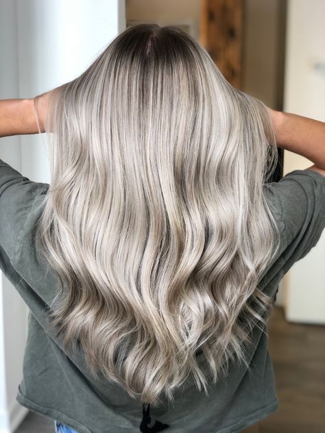 Bright Ash Blonde, Icey Blonde, Platinum Blonde Hair Color, Platinum Blonde Hair, Ash Blonde, Platinum Blonde, Girl Stuff, Great Hair, Blonde Hair Color