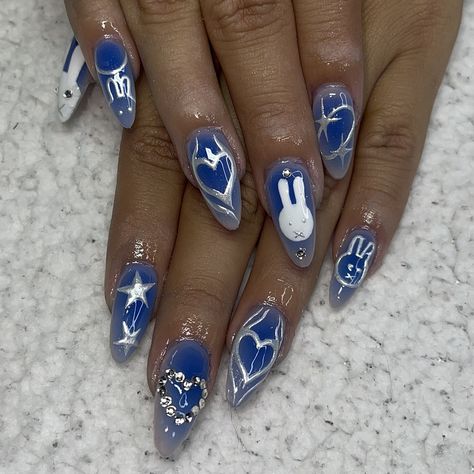 New Jean Nails, Newjeans Nails Inspired, Newjeans Nails Designs, Newjeans Inspired Nails, Txt Inspired Nails, Itzy Nails, Newjeans Nails, Kpop Nails Inspired, Kpop Idols Nails