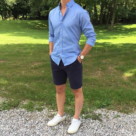 Short Ideas Outfit, Navy Blue Shorts Outfit Men, Blue Shorts Outfit, Jachs Ny, Vacation Outfits Men, Polo Shirt Outfits, Smart Casual Menswear, Shirt Outfit Men, Mens Shorts Outfits