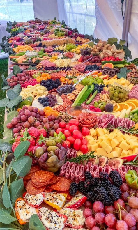 Large Wedding Charcuterie Table, Huge Grazing Table, Grazing Table For 300 People, Grazing Table For 80 People, Extra Long Charcuterie Board, Grazing Table 100 People, Giant Grazing Table, 100 Person Charcuterie Board, Grazing Tables Parties