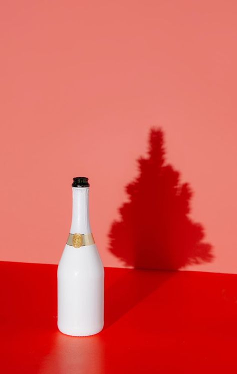 New Years Campaign, Holiday Campaign Photography, Wine Christmas, Holiday Editorial, Holiday Ad Campaign, Christmas Wine Photoshoot, Christmas Drink Photography, Wine Bottle Advertising, Champagne Bottle Photography