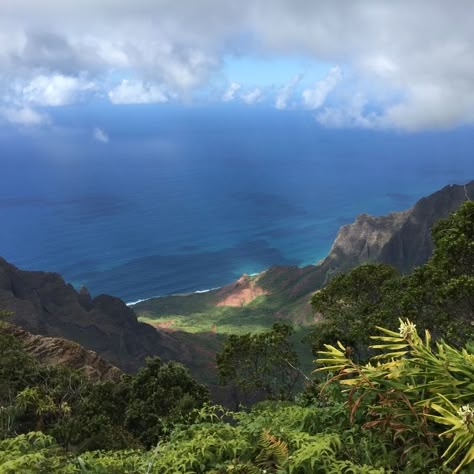 hawaiing Nature Aesthetic, Heaven On Earth, Pretty Places, Travel Aesthetic, Beautiful World, Travel Dreams, Wonders Of The World, Happy Places, Mother Nature