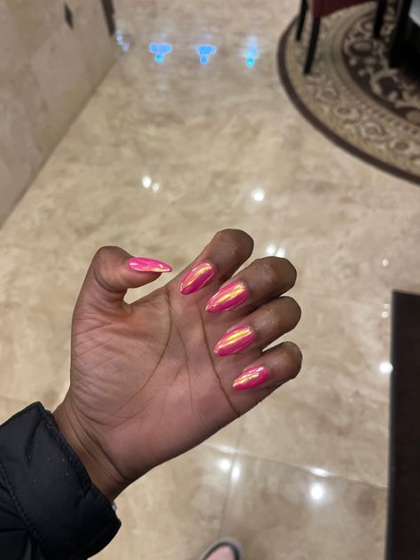 Acrylic Nails Pink Chrome, Short Almond Nails Aesthetic, Pink And Orange Chrome Nails, Pink Chrome Nails Black Women, Pink Nails Short Almond, Pink And Yellow Chrome Nails, Hailey Bieber Yellow Chrome Nails, Nails Yellow Chrome, Chrome Nails Orange