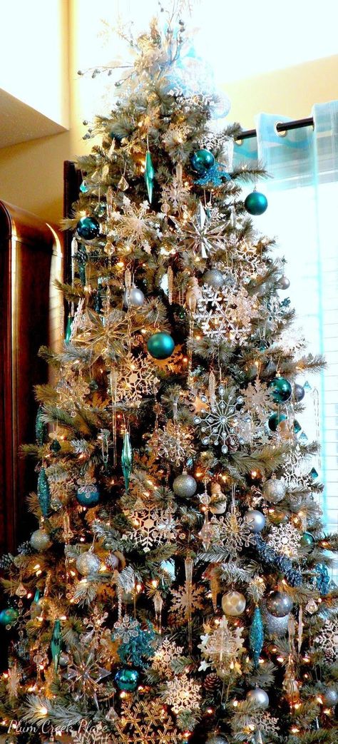 Plum Creek Place: Winterland Snowflakes and Ice Birthday Tablescape Blue Christmas Tree Decorations, Teal Christmas, Turquoise Christmas, Blue Christmas Tree, Christmas Tree Inspiration, 12 December, Beautiful Christmas Trees, Merry Christmas To All, Pretty Christmas