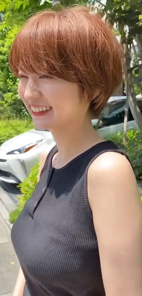 short hair with bangs, short hair korean style, short hair with curtain bangs, korean short haircuts for women, korean bangs short hair, short hair with bang korean style Korean Style Short Hair, Short Hair With Bangs Korean, Cute Short Hair With Bangs, Bangs Korean, Korean Short Haircut, Bixie Haircut, Korean Bangs, Cute Short Hair, Haircut Short Hair