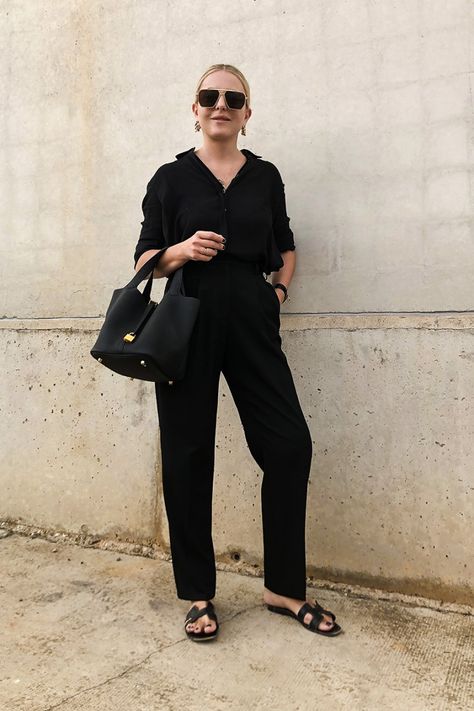 Spring Outfits Korea, Loafers Women Outfit, Hermes Picotin, Branded Outfits, My Summer, All Black Outfit, Work Looks, Work Wardrobe, Blouse Outfit