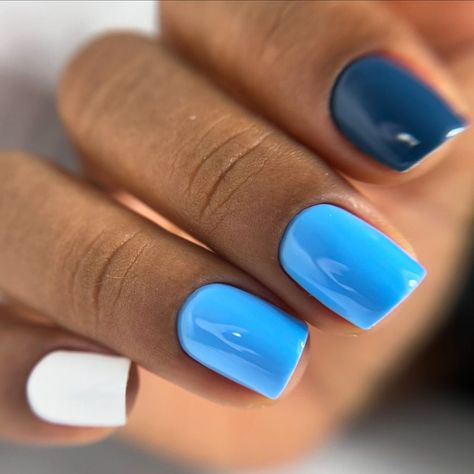 Fall Blue Nails 2024 27 Ideas: Stunning Designs for the Season Fall Blue Nails, Blue Nails Design, Wedding Toe Nails, Light Blue Nail Designs, Pink French Nails, Red Gel Nails, Fall Blue, Pastel Nails Designs, Light Blue Nails