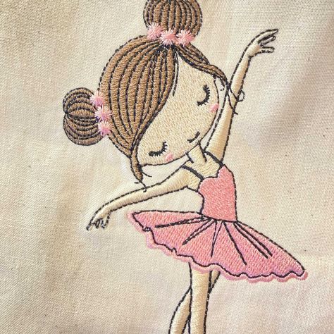 Ballet Embroidery, Hand Embroidered Quilt, Dance Embroidery, Ballerina Embroidery Design, Embroidered Ballerina, Ballerina Embroidery, Embroidered Quilt Blocks, Young Ballerina, Wilcom Embroidery