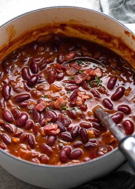 Homemade Baked Beans with Bacon (Southern Style) | RecipeTin Eats Boston Baked Beans Recipe Homemade, Pork Beans Recipe, Bbq List, Bake Beans, Legume Recipes, Southern Baked Beans, Tin Eats, Recipes With Kidney Beans, Canned Baked Beans