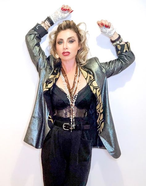 Sparkle and Slippers: DIY 80s Pop Icon Costume Diy Madonna Costume, Madonna 80s Outfit Costumes, Madonna Costume Diy, 80s Madonna Fashion, 80s Costume Ideas For Women, 80s Costume Women, 80s Movie Costumes, Madonna 80s Outfit, 80s Pop Star