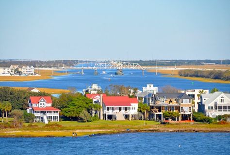 Sullivans Island Sc, Charleston Beaches, Beach Place, Sullivans Island, Plane Ticket, Family Vacation Destinations, Trip Itinerary, Weekend Trip, Boat Tours