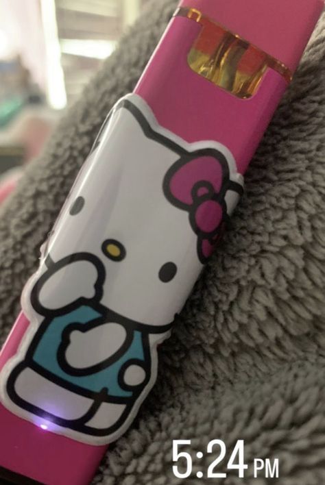 @luv2hatee Glock17 Hello Kitty, High Jokes, Pretty Pens, Spark Up, Alcohol Aesthetic, Pink Hello Kitty, Pink Girly Things, Puff And Pass, Hello Kitty Items