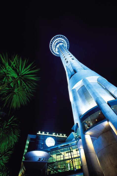 Sky Tower Aukland NewZealand Auckland Sky Tower, Canada Toronto City, Sky Tower, Toronto City, Auckland New Zealand, Holiday Vacation, Space Needle, Auckland, Breathtaking Views