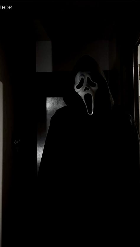 Ghost Face Christmas Wallpaper, Brutal Wallpaper, Dark Horror Wallpaper, Ghostface Wallpaper Aesthetic, Ghostface Pfp, Ghost Face Wallpaper, Suga Boyfriend, Ghostface Wallpaper, God Of Ruin