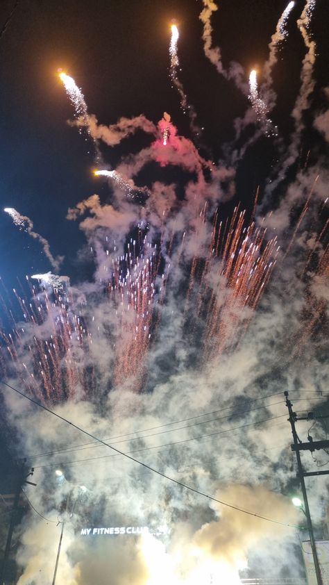 Crackers Bursting In Sky, Sky Shots Crackers Snap, Fire Crackers Aesthetic, Firecracker Crackers, Crackers Images, Fake Fire, Fire Crackers, Fire Cracker, Couple Goals Teenagers Pictures