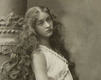 Evelyn Nesbit, Edwardian Hairstyles, Victorian Hairstyles, Vintage Pics, Gibson Girl, Gay Wedding, Hair Reference, Long Hair Women, Vintage Girls