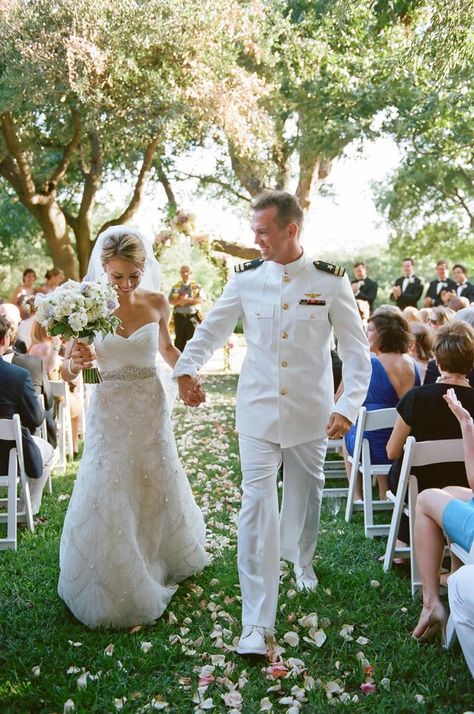 Military Wedding Pictures, Army Wedding, Marine Wedding, Navy Uniform, Military Wedding, Professional Wedding Photography, Navy Wedding, Pretty Wedding, Wedding Pictures